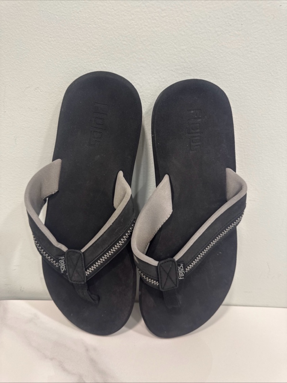 Flojos Black Flip Flops Mens Size 12.5 (M-66) flojos